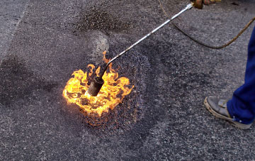 Whithebeir flat roofing repairs